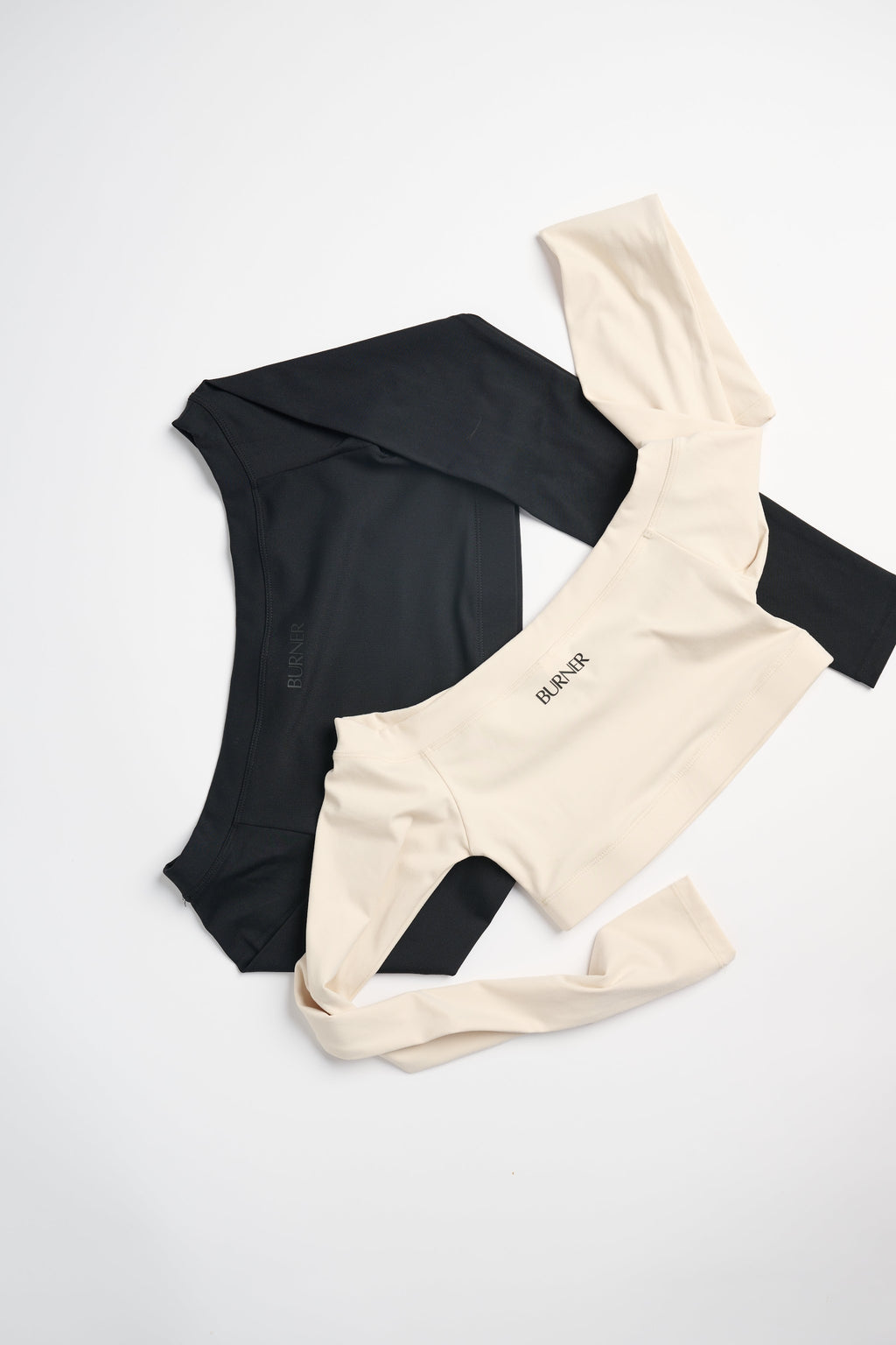 The Cropped Longsleeve