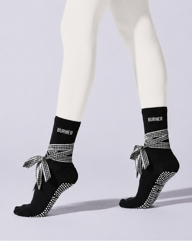 Grip Socks | Quarter Crew Checked Ribbon
