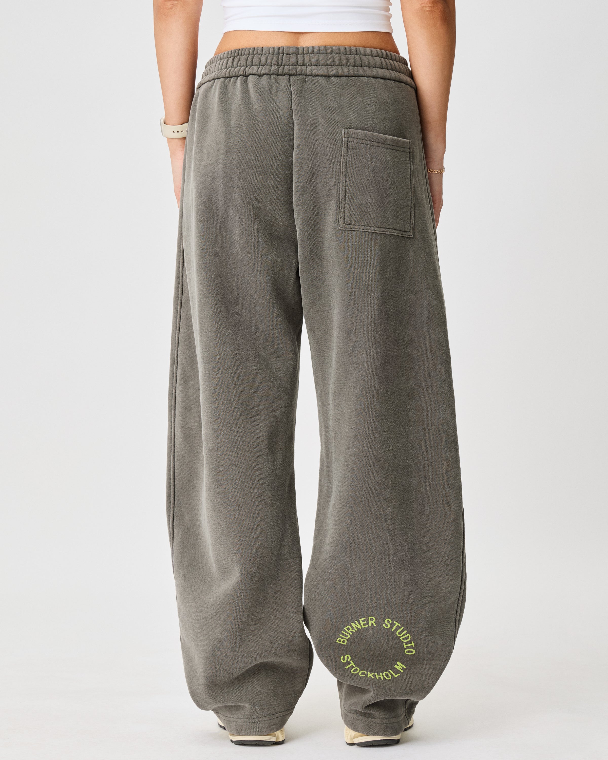 The Off Duty Pant